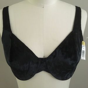 NWT “Enhance” Black Velvet Bra